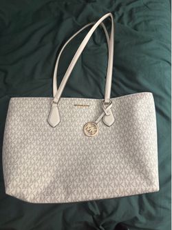 Brand New Michael Kors Purse