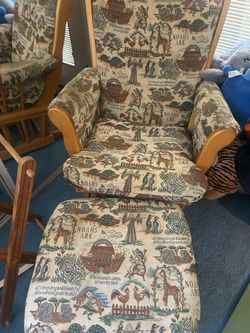 Rocking nursery chair