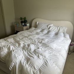 Move Out Sale