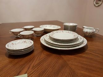 Vintage OSCAR SCHALLER Bavaria china set.