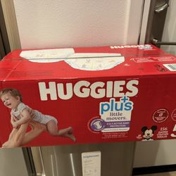 Huggies Plus+ Little Movers – Size 5 (156 diapers) – SEALED BOX