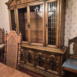 Beautiful Wood Hutch