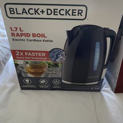 Black N Decker Rapid Boil Electric Kettle for Sale in Laud By Sea, FL -  OfferUp