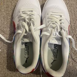 Puma Sneakers