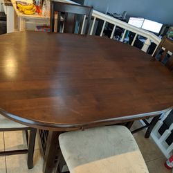 Dining Table With 4 Chairs And 2 Leather Stools