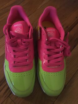 Reebok size 7