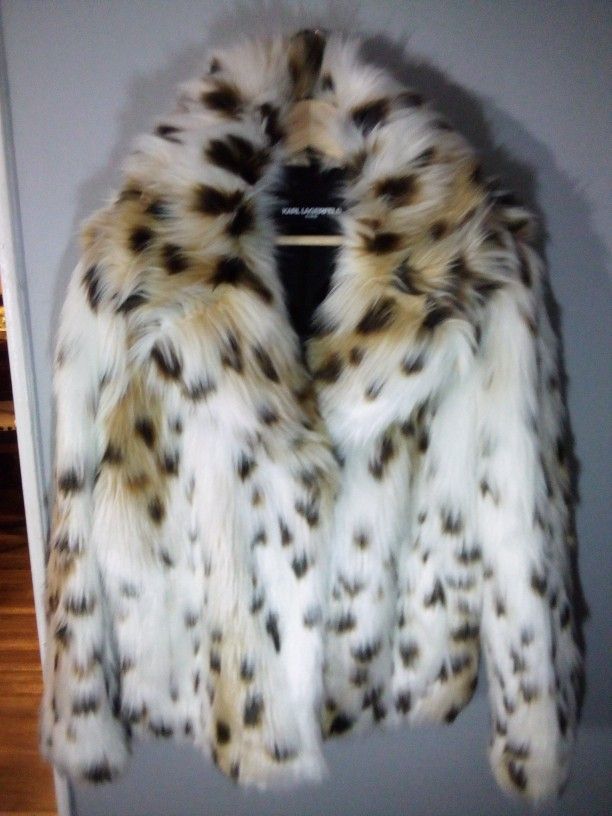 KARL LAGERFELD Spotted Fur Jacket