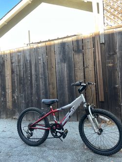 20” used diamondback bike ( kids size )