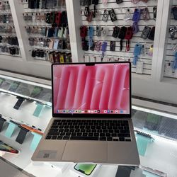 MacBook Air m2 2022 256GB 8Ram