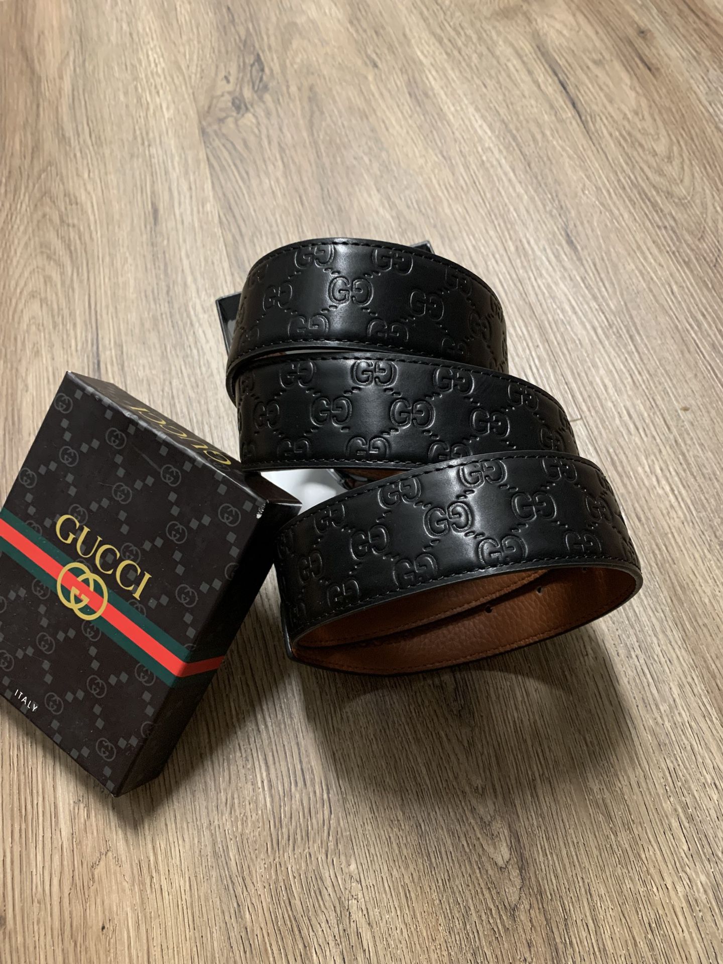 Black GG With Silver Logo