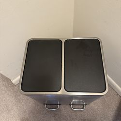SONGMICS Dual Compartment Stainless Steel Trash Can
