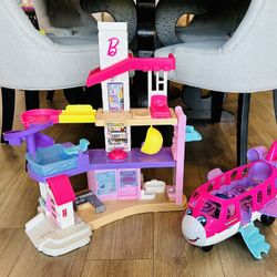 Little people Barbie House and Plane