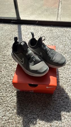 Boys Nike SZ 1