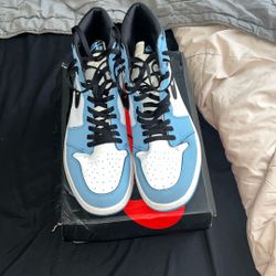 Jordan 1 University Blue 