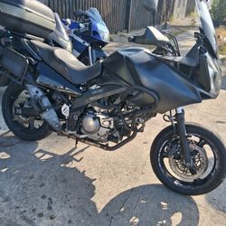 Suzuki  V storm 650