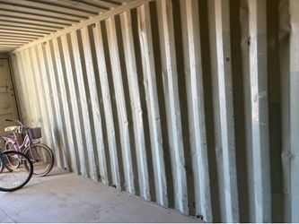 20’ x 8’ x 8’ shipping container