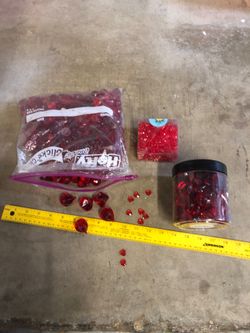 Red beads for floral or fish tanks decor