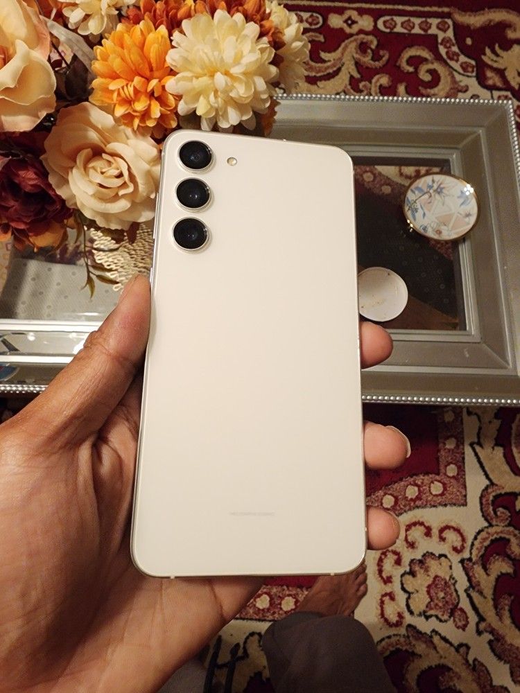 Samsung Galaxy S23+