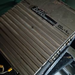 Amp,Box 10" Kicker
