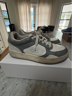 Used Grey Alo Sneakers Men’s 11.5