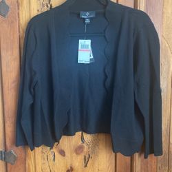 NEW Black crop top sweater