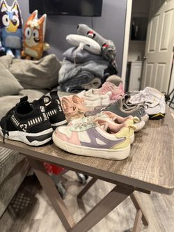 Baby Shoes. Sizes 6-8c