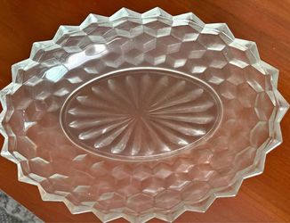 Clear Glass Diamond Cut Sunburst Serving Dish Bowl
