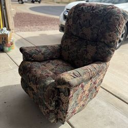 Free Lazyboy manual Recliner