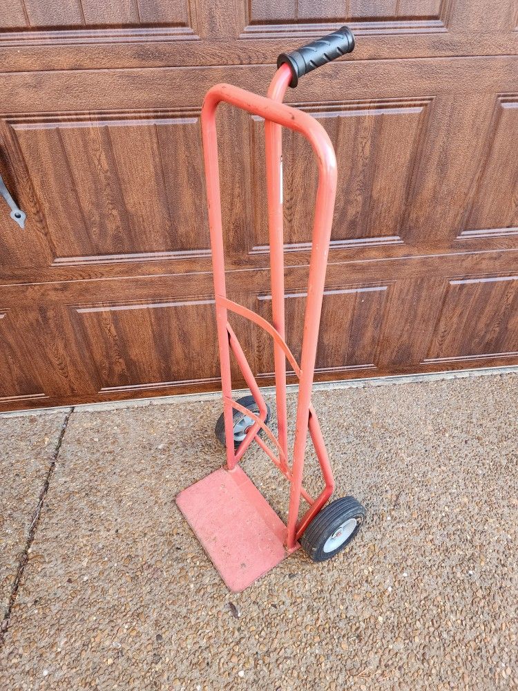 *** STEEL DOLLY ***