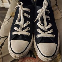 Black And White Converse 
