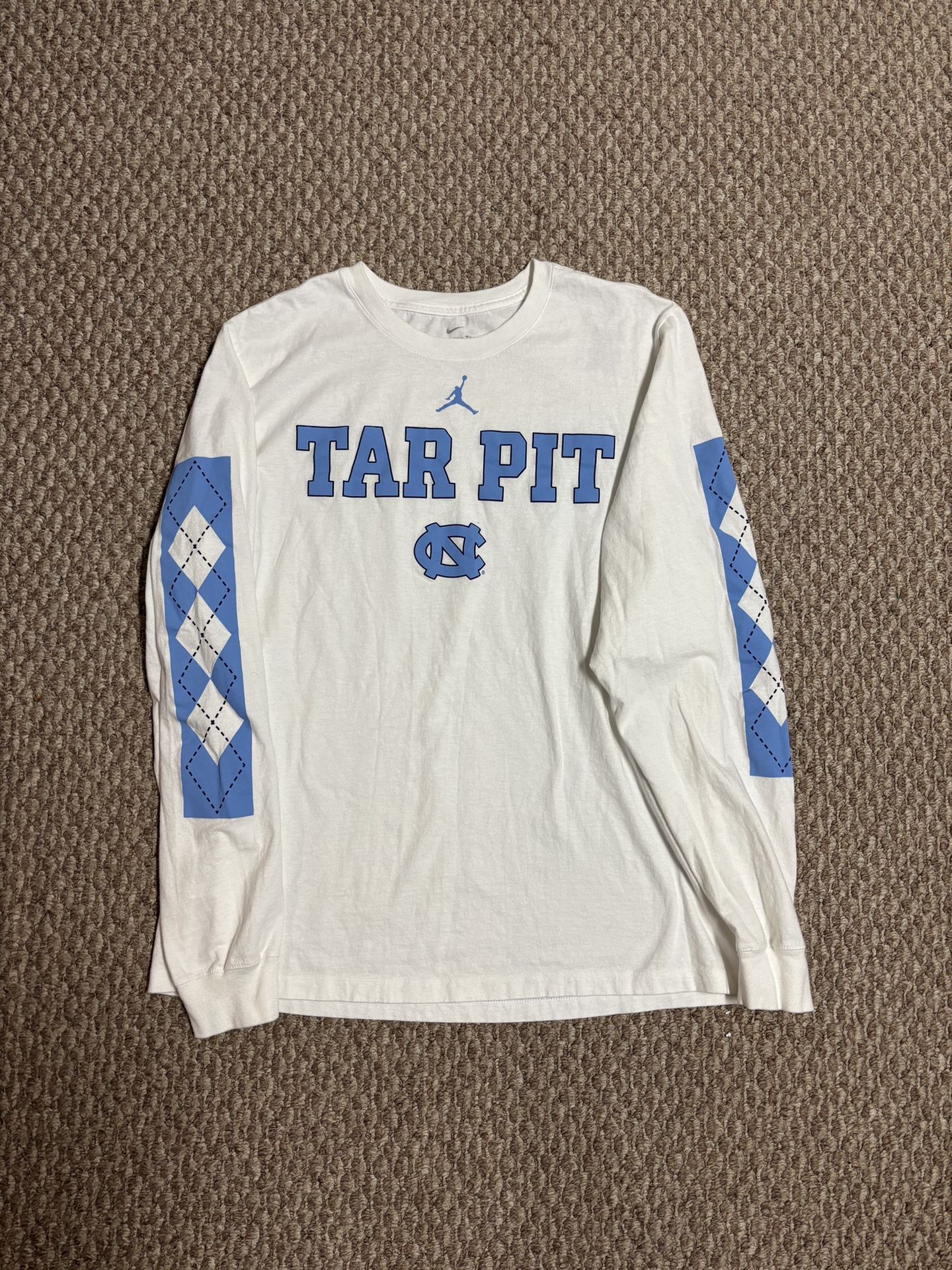 Nike North Carolina Tar Heels Air Jordan White And Blue Long Sleeve Shirt