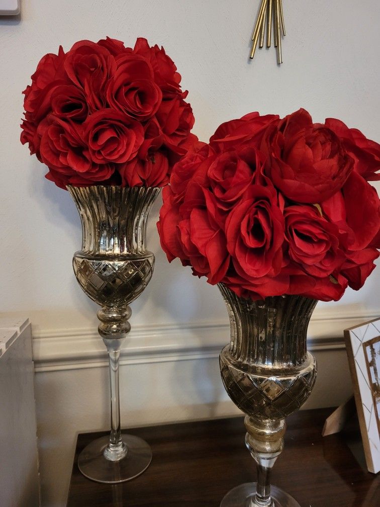 Red/White Rose Flower Balls