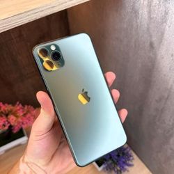 iPhone 11 pro max 64GB Unlocked 