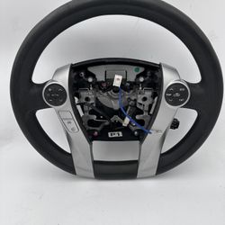 2010  to  2015 TOYOTA PRIUS BASE STEERING WHEEL W/ CONTROLS OEM