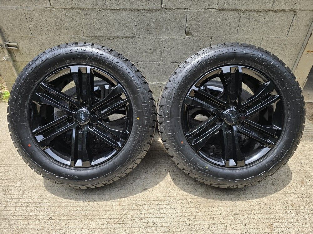 Black 20" Ford F-150 Wheels