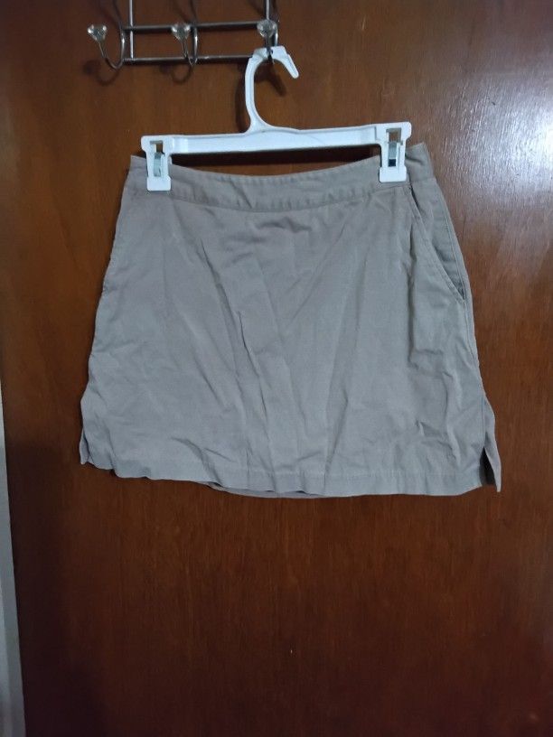 Ladies Adidas Size 2 Skort