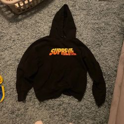 Supreme Hoodie 