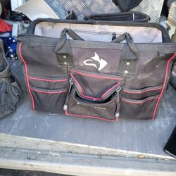 Husky Tools Bag And Tools Hilder