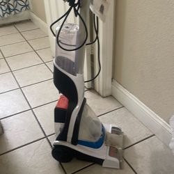 Carpet cleaner