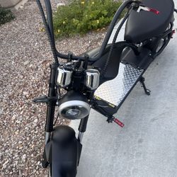 ELECTRIC MOTORCYCLE