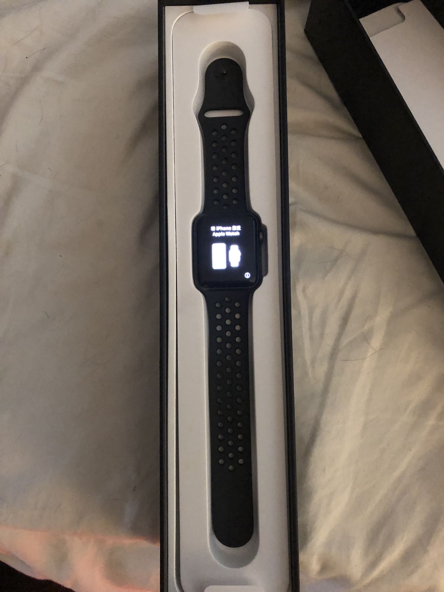 42mm Apple Watch Series 3 +Nike WiFi plus cellular