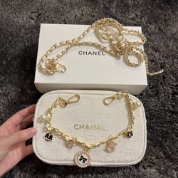 NWT Chanel Holiday Bag and chains Set Beauty Gift 2024