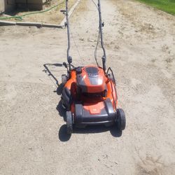 Lonwmower for Sale In Good Working Condition 