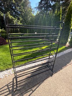 Shoe rack