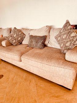 Sofa couches