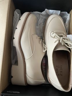 New item! Brand: Naturalizer Style: Loafers Color: Cream