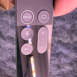 Apple TV Remote In Good Condition- Pre-owned.