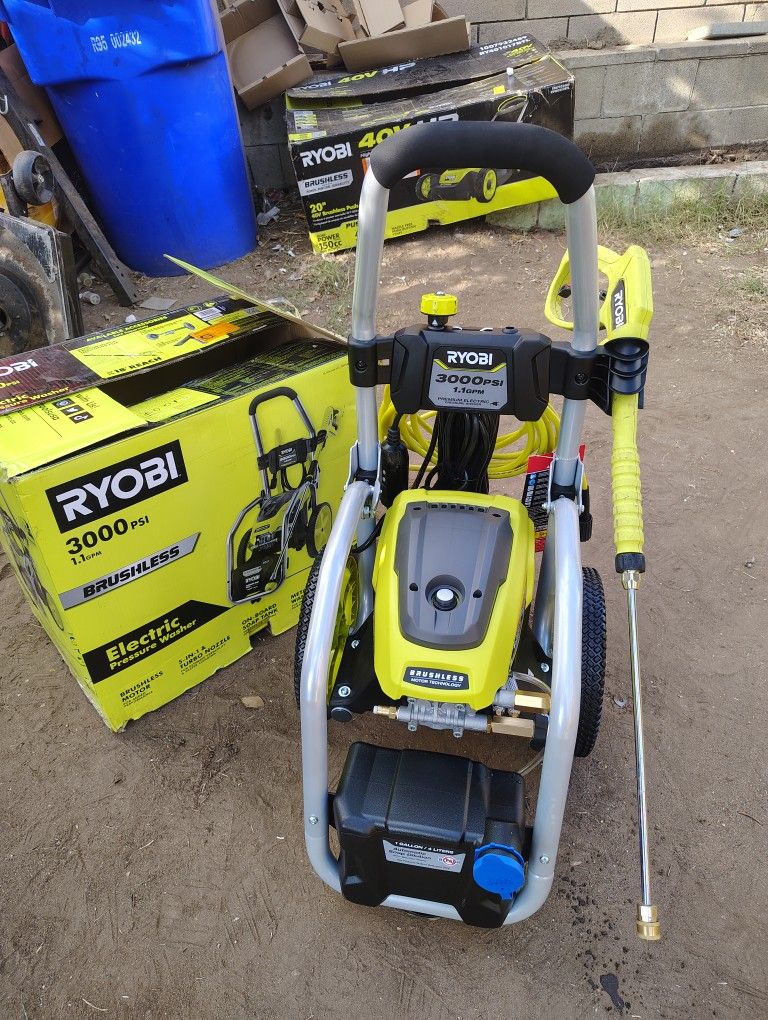 RYOBI
3000 PSI 1.1 GPM Cold Water Electric Pressure Washer