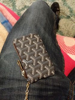 Red Goyard wallet slightly used for Sale in Merrick, NY - OfferUp