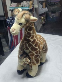 F A O Schwartz Giraffe & Child
